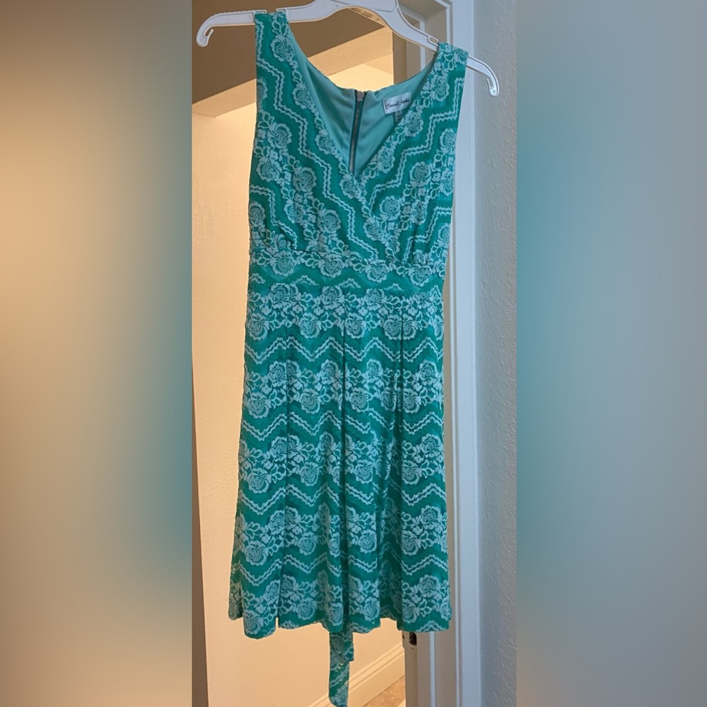 Women’s dress